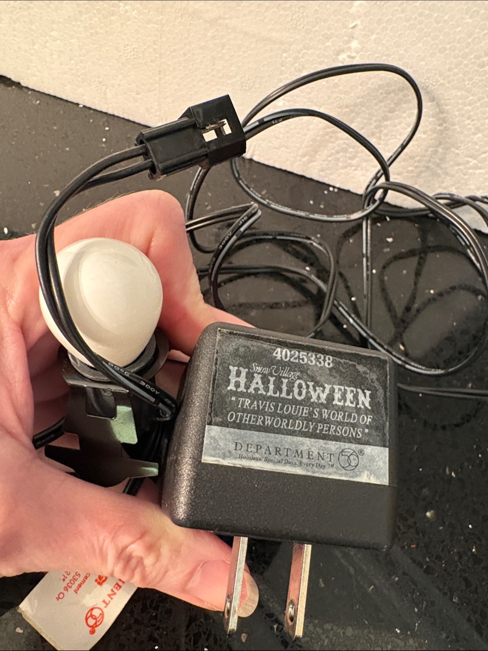 Department 56 Halloween Travis Louie Otherworldly Circus House & Sideshow Stars - Picture 8 of 17